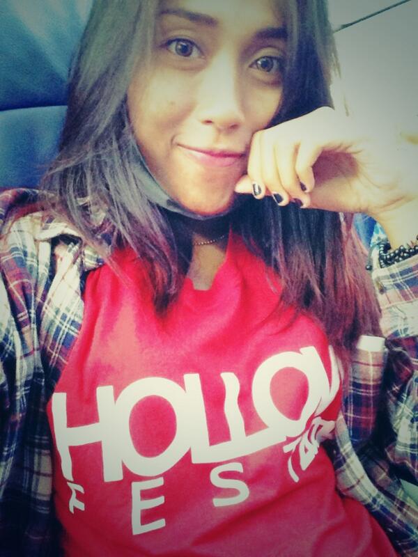 Whoaa! RT <a href="/AFIFHfarras/">AFIFHfarras</a>: Pas take off ke banjarmasin habis nonton The Devil Wears Prada <a href="/HollowFest/">Hollow Festival</a>