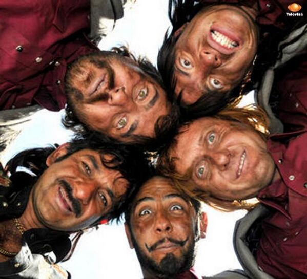 FansArmando's tweet photo. Espero hayan tenido un bonito fin de semana Y si no pues ponganse a ver a @HeroesDelNorte Felicidad 100% garantizada http://t.co/41WTrYzxVH
