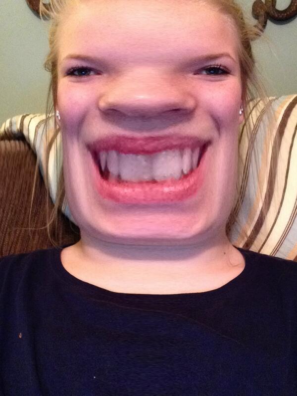josiestyles123's tweet photo. What my sister does when she gets a hold of my I pad http://t.co/wwwiqhtxJN