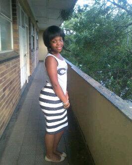 JOZI_RELOADED's tweet photo. She's looking for love brothers http://t.co/6mhItdQACl