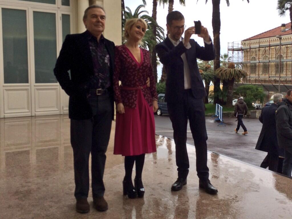 BgG8rN5IQAAXenX.jpg:large