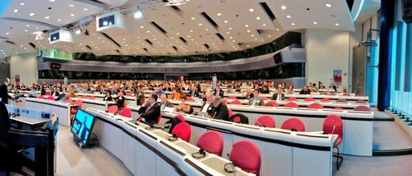 #H2020 ICT-enabled public sector innovation Info Day, full room of potential proposers. Enjoy your day!