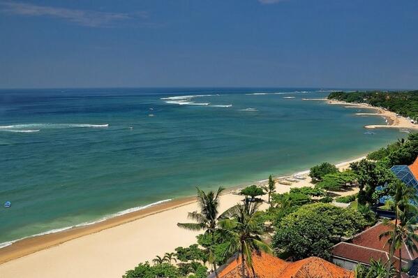 BeachImages's tweet image. Kuta beach in Bali, Indonesia. Gorgeous.