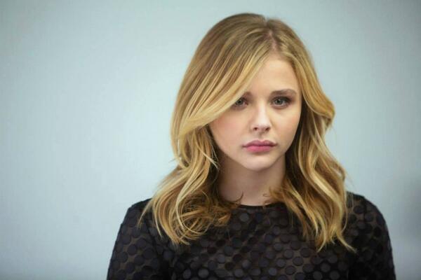 MinMcCready's tweet image. Happy Birthday Chloë Grace Moretz! 
I hope you have a wonderful day and get everything you want! ❤ ❤