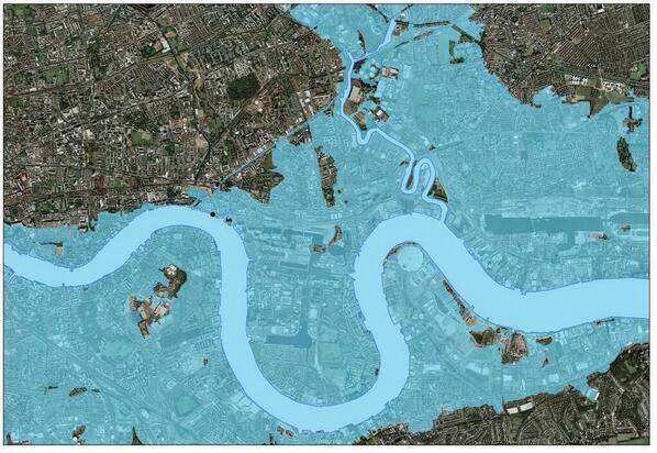 If London River Thames barrier wasn't closed, this is the effect it could have had. @EnvAgency #climaterisk #UKfloods