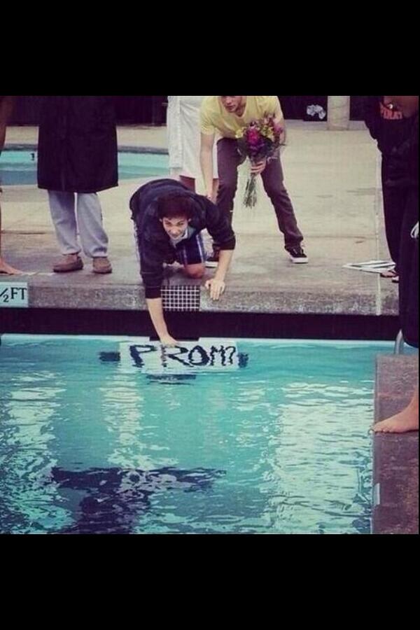 SwimThug's tweet photo. Swimmers be like, "No, you're terrible at counting." http://t.co/yZFQZLu8GO