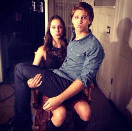 PLLFanFrench's tweet image. Aaanw ils sont adorables !! 😮😘♥️ #pll #treegan #spoby