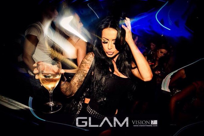 Poser 💕 http://t.co/fNWxI2GJPn<a href="/tag/tats"class="tags"><span>#tats</span></a><a href="/tag/buildingsix"class="tags"><span>#buildingsix</span></a><a href="/tag/animeedge"class="tags"><span>#animeedge</span></a>