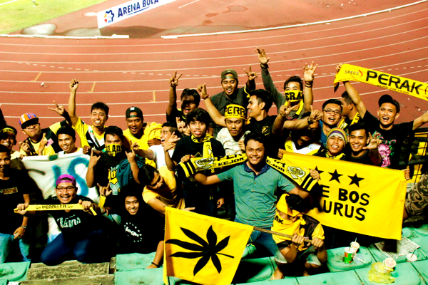 AizatAbdHalim's tweet image. Ipoh dan Manjung . Gempak gila
#FightForOurPride #WeAreTheYobs #DontMessWithTheYobs #1StadiumFlags #Balot