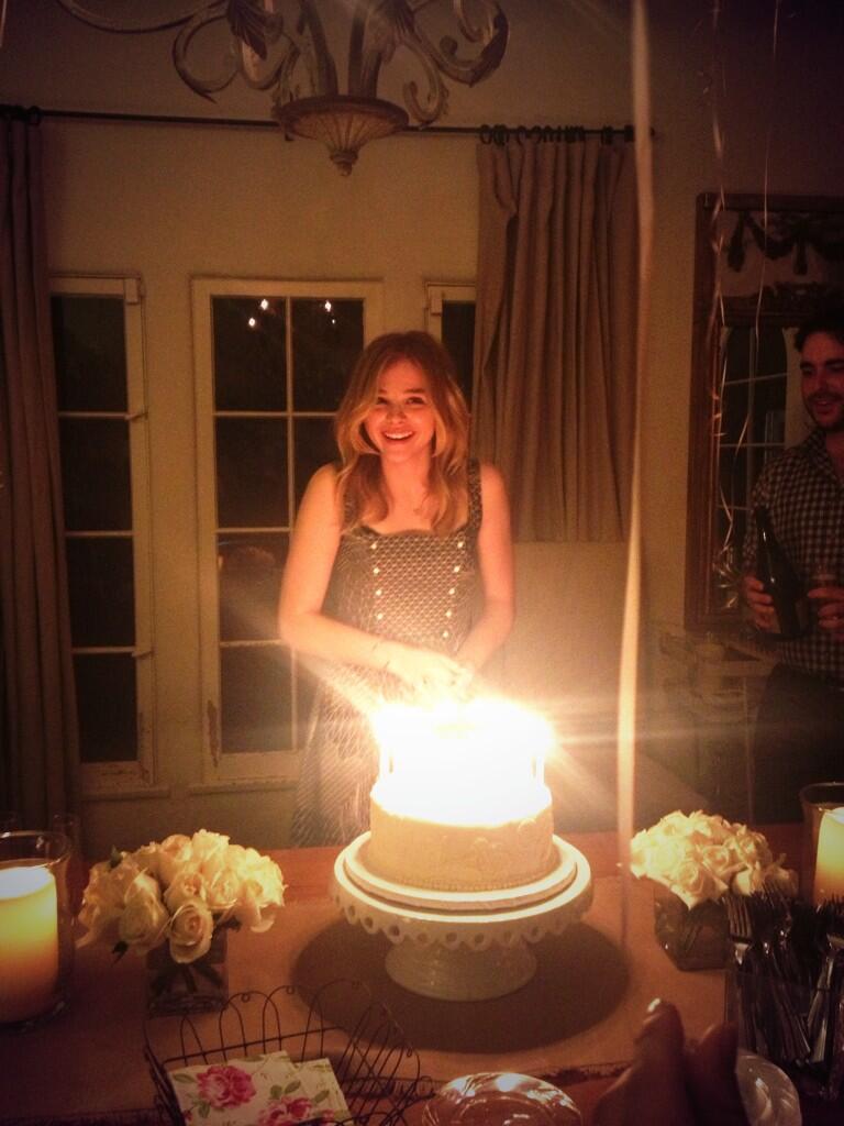 BgIrOumCUAEsWmE.jpg:large