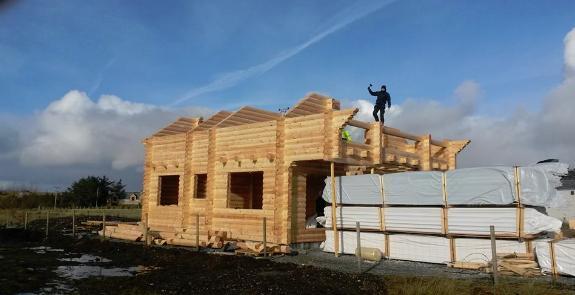 LogHomeScotland's tweet image. Superman is on Isle of Lewis!!! The star of our latest Log House production,,