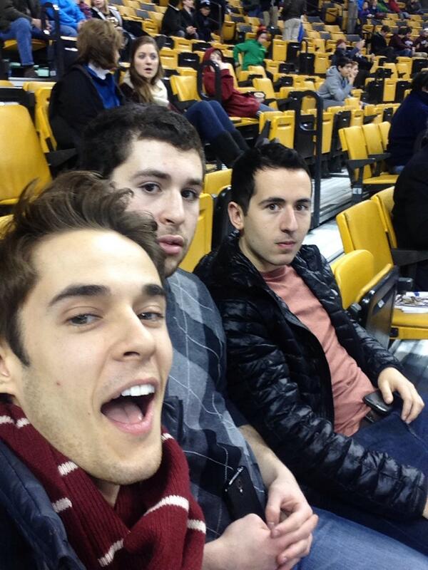 dvb300's tweet image. just a few friends  enjoying some  #Beanpot @tdgarden #tdgarden