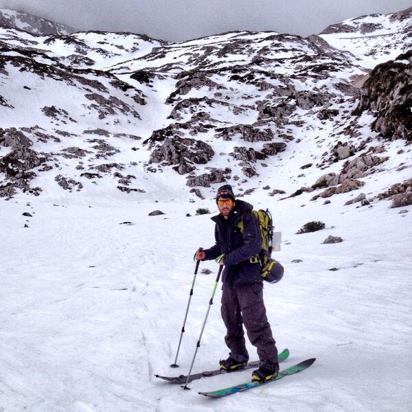 PabloCanut's tweet photo. Splitboard, Picos de Europa ! http://t.co/sVTTzfArBE