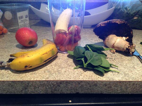 I would usually have some eggs with bacon, but I'm changing my eating habits.  #MeatlessMonday. #Foodiechats