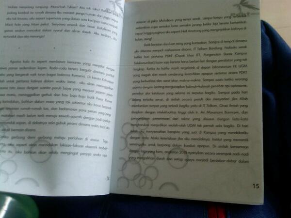 RinieEffendi's tweet image. Baca persembahan di Transformers Autobook @TransformersITT bnr2 terharu :') keinget masa2 PDKT dulu :"")