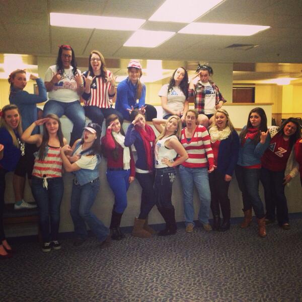 HollyRenee015's tweet image. DZ's have #muchmorefun. 🇺🇸❤💙🇺🇸 @DZ_KappaTau @moreheadstate
