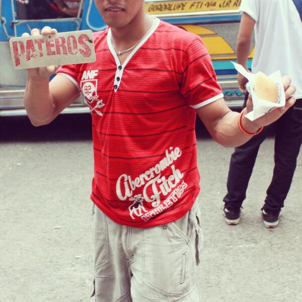 ArgentinaMeats's tweet photo. #GanadoKa mag-biyahe! May free sampling ng Argentina Corned Beef now sa Kalayaan cor. JP Rizal Jeep Terminal! http://t.co/c8aTY1olwf