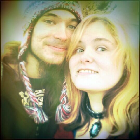 Squeeker1994's tweet photo. I never thought id be here today. But now that he's mine, im proud to say I'm happy to be. <3 It's my turn to smile. http://t.co/NaBhtegO81