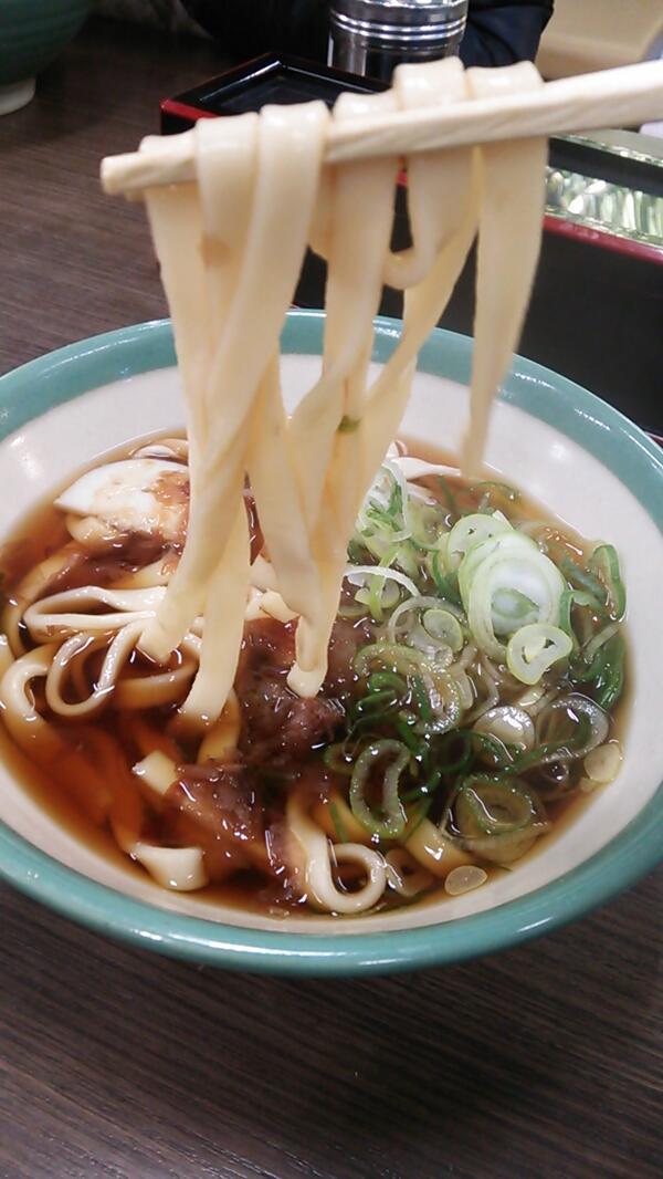 TrotstarV2's tweet photo. 今年���回目。熱田さんの宮きしめん http://t.co/GTdRyaYIWO