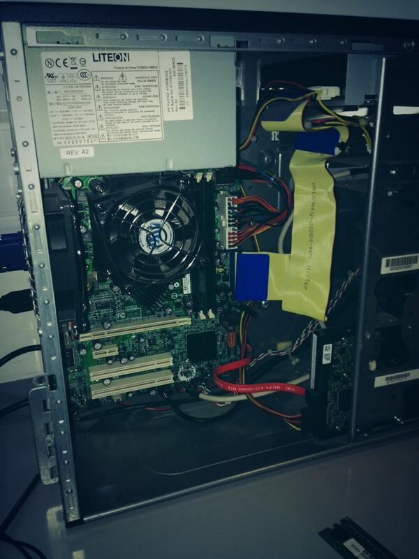 HiTechRepairs's tweet image. ...and here is the After! External Valet helps prevent the machine overheating! #Hi-TechRepairs