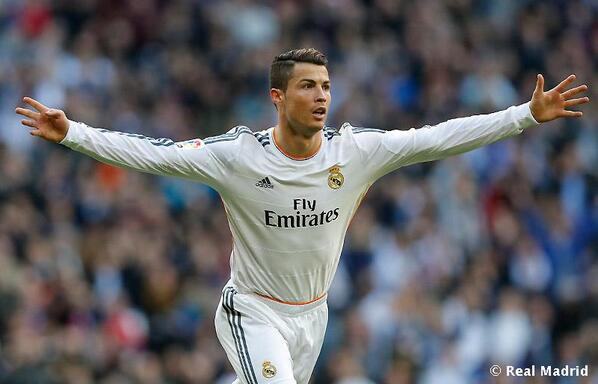 سجل كرستيانو #رونالدو أربعة أهداف ضد أتليتيكو مدريد في الفيسينتي كالديرون. #هلا_مدريد