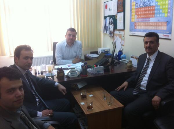 ysahin50's tweet photo. Kamu-Üniversite-Sanayi İşbirliği çalışmaları kapsamında Yıldırım Plastik Firması ile birlikte Bozok Üniv. ziyaretimiz http://t.co/m7lyN9Qvu2