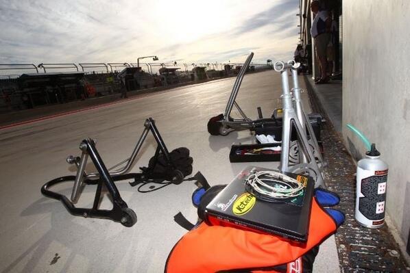 riril adma (@ririladma) on Twitter photo 