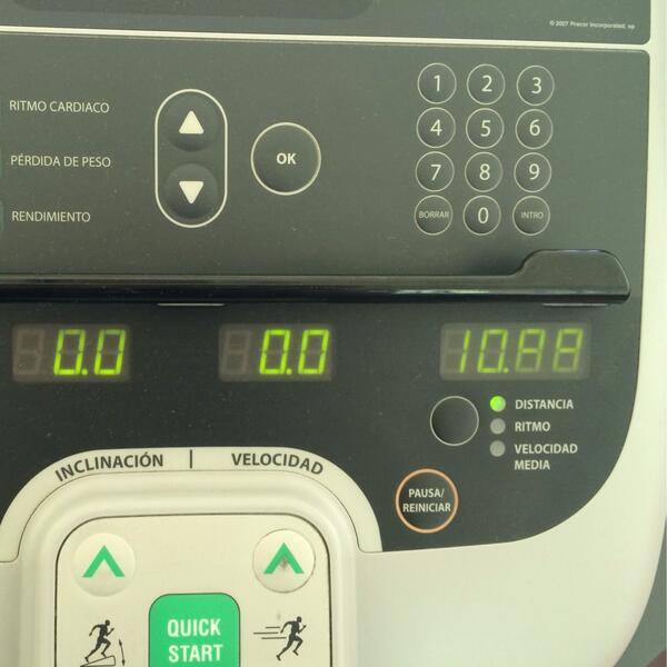 sofipdc22's tweet photo. Despues de dos mesesitos mis primeros 10 km! 😄✌️💪 #trainigstrats #HalfMarathon http://t.co/dwOv6tXLLP