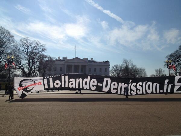 David_vanH's tweet image. #Hollande dans le bureau Ovale. Nous pendant ce temps, on est juste devant.
#HollandeDemission
#prUSA