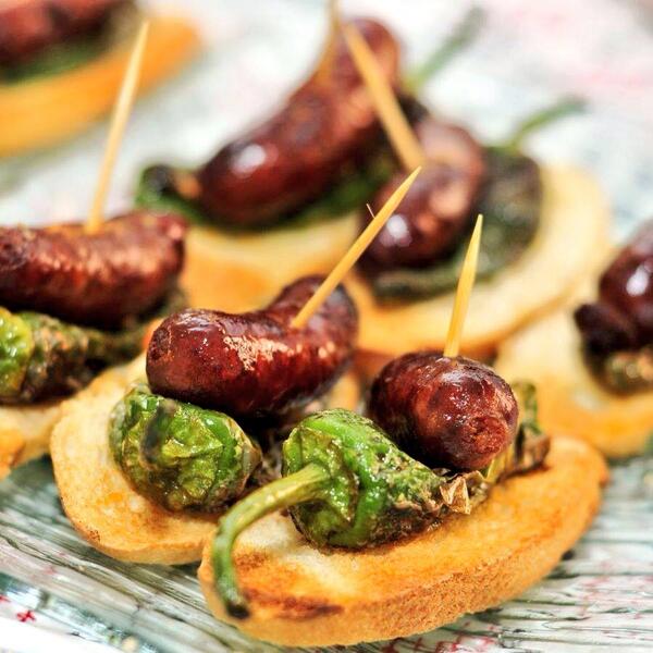 Oh_Barcelona_ES's tweet photo. Para tí: ¿Donde están las mejores tapas de #Barcelona? http://t.co/tdfpTpXpi2