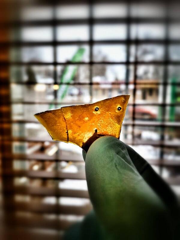 NEWAGEMED's tweet photo. #shatter drop! more than 10 combinations of beautiful #BHO including #nugrun! #nectar #oil #710 #dabcity #newage http://t.co/hViIs1PDQH
