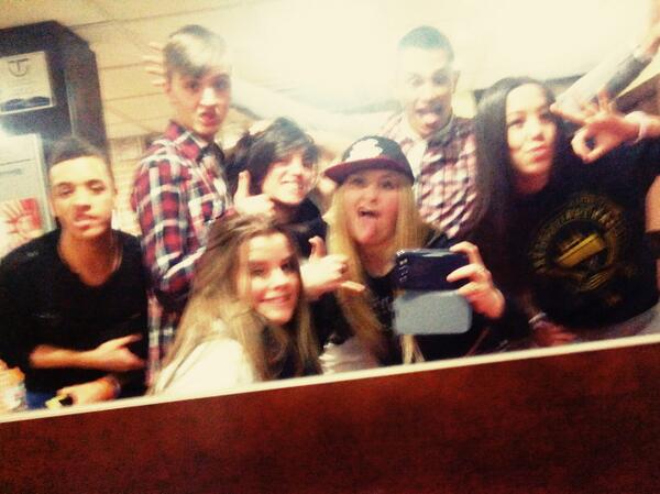 Pekeoneone's tweet photo. Este es el comienzo de un largo recorrido juntos!Talento de Barrio!#TdB http://t.co/OA1rMb8msM