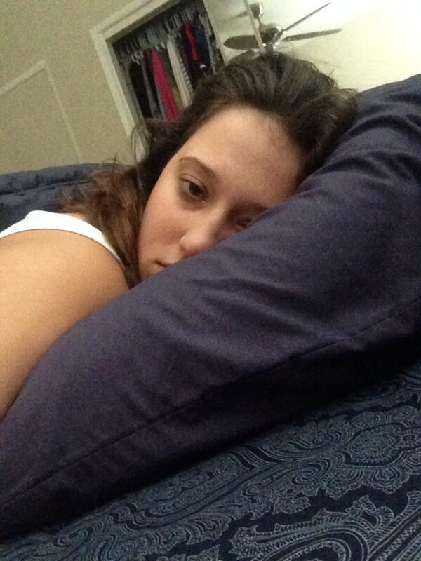 ChristieFekete's tweet image. Look his excited I am for the footy. #iactuallyam #anotherdislocatedrib #numba6