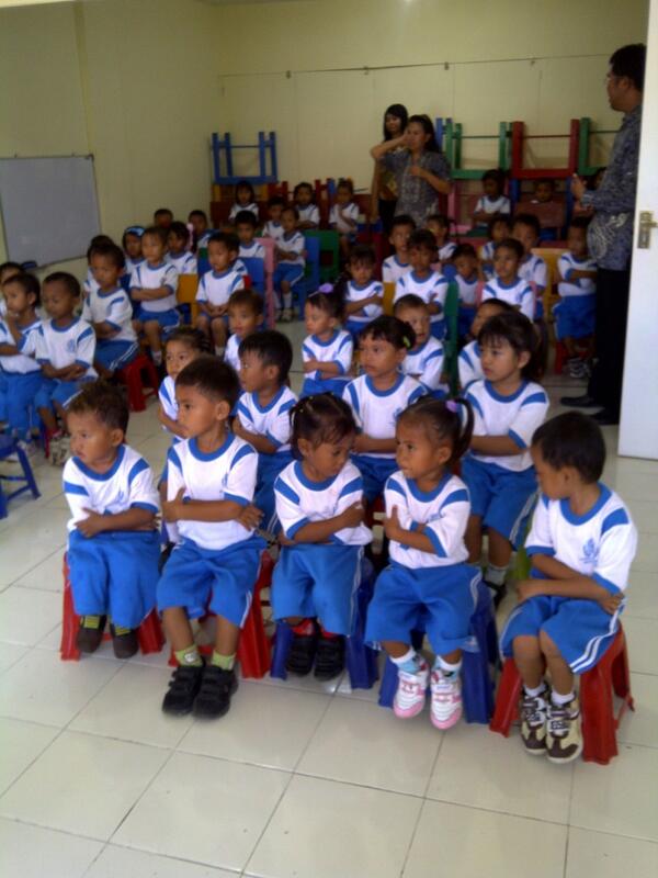 salam dari kami anak-anak Pansophia-Dadap :*