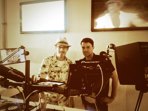LucyMacraePromo's tweet photo. Radio Ponsonby 107.7fm happening now with @The_Bamboos @RadioPonsonby http://t.co/nugC8V2tlW