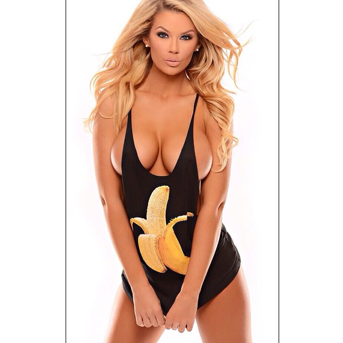 Watch Jessa Hinton's leaked NSFW photo on TwXstars