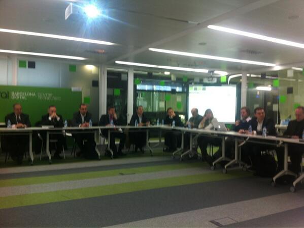 Gemmabatlle's tweet image. Avui assemblea general cluster digital! #cluster_tic #bdigital