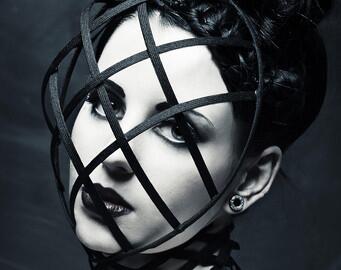 a_rose_c's tweet image. Wonder what they were so scared of them saying. @ohhhhhhhhlord we would get the cage for sure #chicandsharp