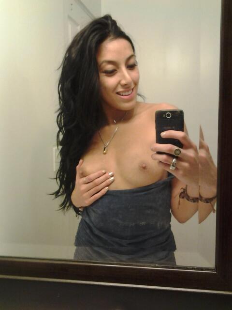 Just wanted to wish everyone nighty night! http://t.co/gVV92ekshA