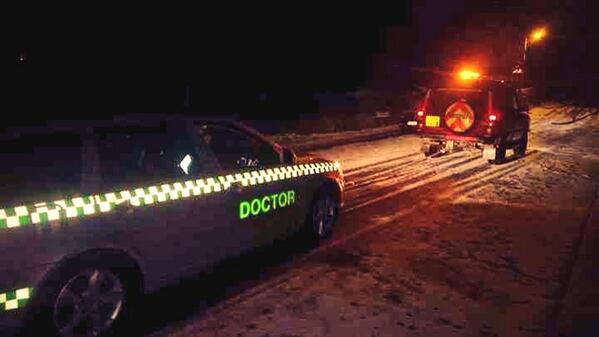 Recovery of Emergency Doctor vehicle stuck on icy ground #24hrrescue #4x4rescue #bradford #leeds #halifax #iloveHD