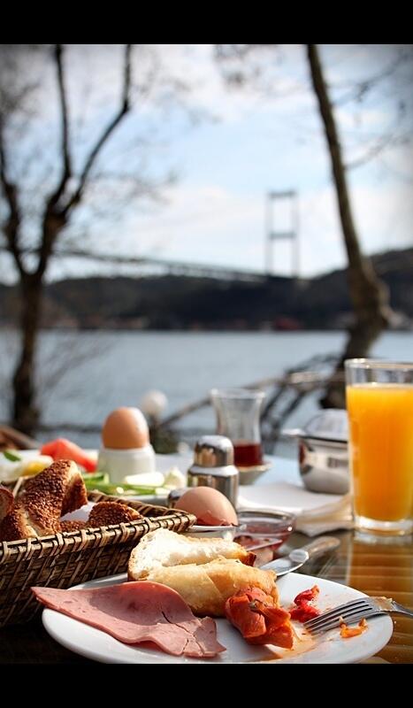 larespark's tweet photo. #goodmorning #istanbul http://t.co/VGPxOeuygu