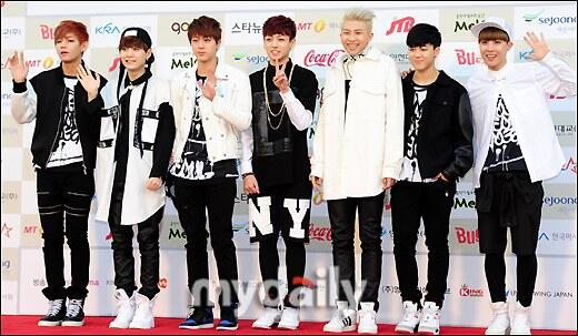 [Picture/Media] BTS on Red Carpet 3rd Gaon Chart Kpop Awards [140212]