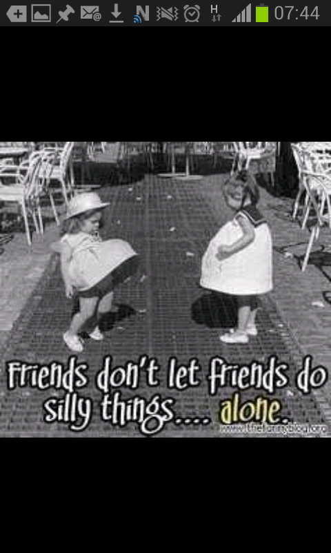 harriette765's tweet photo. @georgiecalvert :-) xxx http://t.co/vbLBzR4XGa