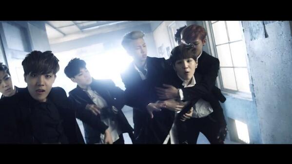 ก็กอดรัดกันไปนะค่ะ... #VGA