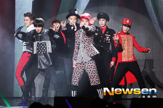 BgRrVAwCcAEn4RH.jpg:large