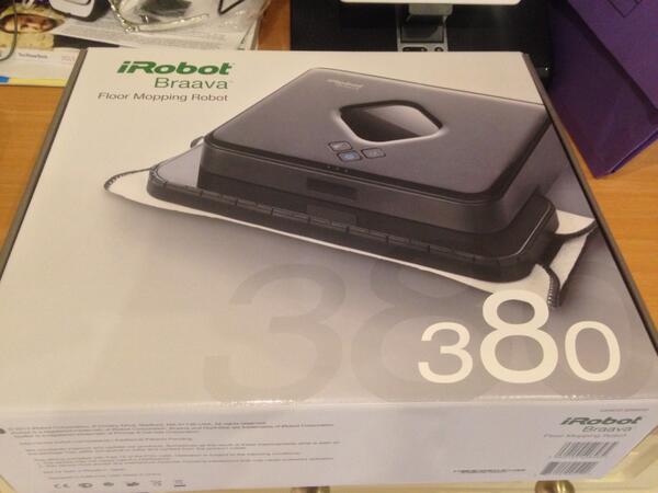 SwarbieOnTech's tweet image. My new #irobot office cleaner Betty has arrived for her interview.