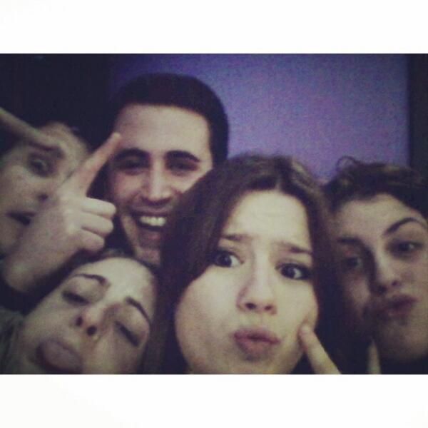 FlavourOfCookie's tweet photo. Putos locos tete jajajaja @MPineda94 @Greeneyes_cruz @JuanJoPerezPipa @IsidroJaigo http://t.co/4OwZoyLafV