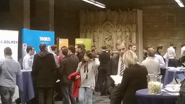 SimonAmpe's tweet photo. #hirbbeurs http://t.co/muKY9IbYzL