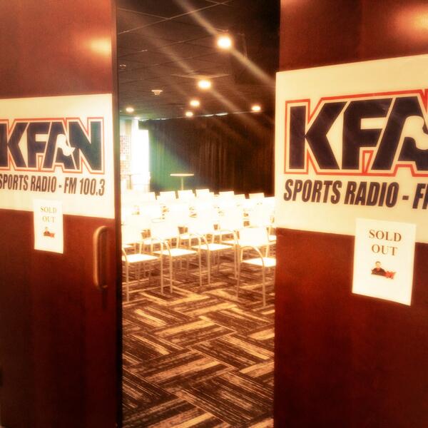 KFAN1003's tweet image. We are 54 minutes until all of the preposterous action begins. #PSTVI @KFANPST