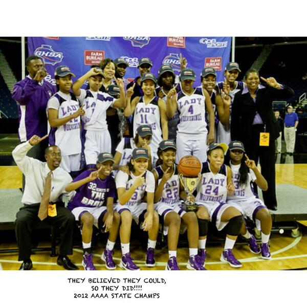 CoachBloved's tweet photo. #TextPhoto @katie24_ @TyPhotog @crzygrlkj @_TRaawww @tht_sportychick @_BossNeff http://t.co/0LEDzE3TdL